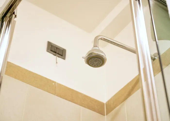 아파트 Romantic Getaway On Como! Private Box, Wifi 코모